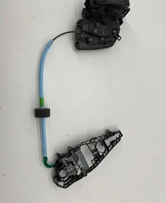 Mini One - Cooper F56 F55 Rear door lock 728194410 18283810CZ