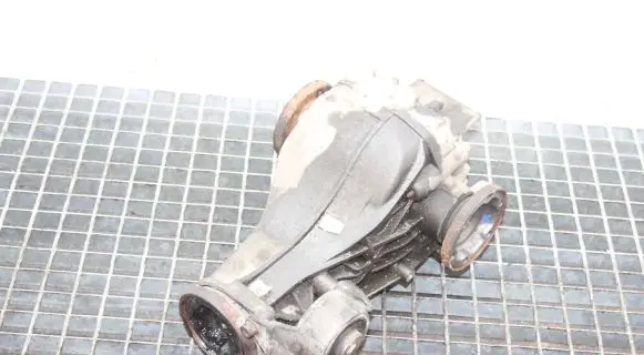 Audi A8 S8 D3 4E Rear differential 0AR500043B