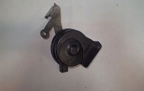 Volkswagen PASSAT CC Horn signal 3AA951182A