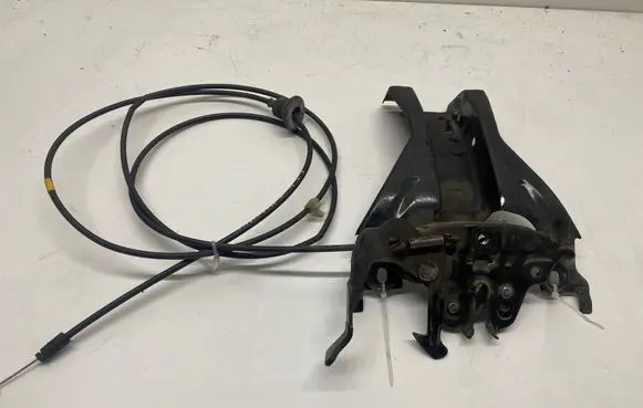 Nissan Qashqai Engine bonnet/hood lock release cable 65621JD000