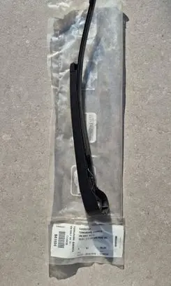 Volkswagen Golf VII Rear wiper blade arm 5G9955707 T238039 49497839