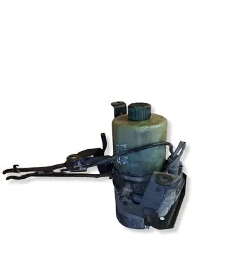 Skoda Roomster (5J) Power steering pump 6R0423156 6Q2423051AH 6Q1423051CA