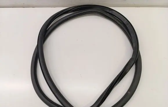 Audi Q4 Sportback e-tron Front door rubber seal 11A867911B