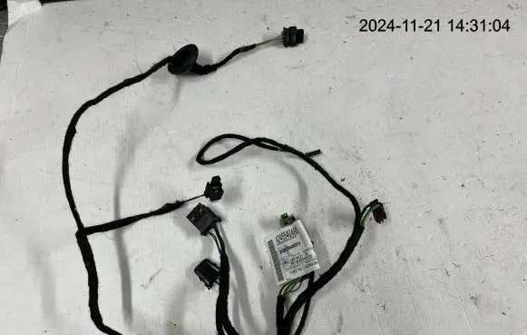 Mercedes-Benz B W246 W242 Front door wiring loom A2465404805 2465404805