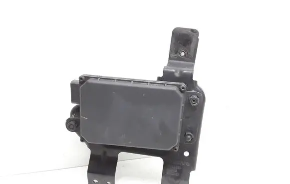 Volvo V60 Distronic sensor radar 31400419 31400423