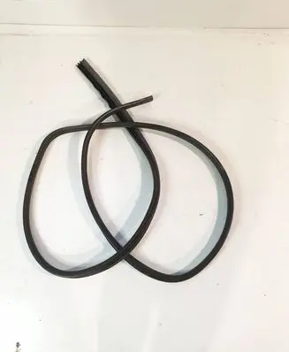 Front door rubber seal
