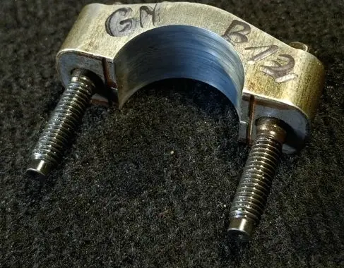 GMC Envoy Camshaft holder 