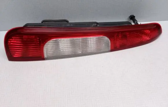 Ford Focus C-MAX Rear/tail lights 3M5113N411AA 02R00F