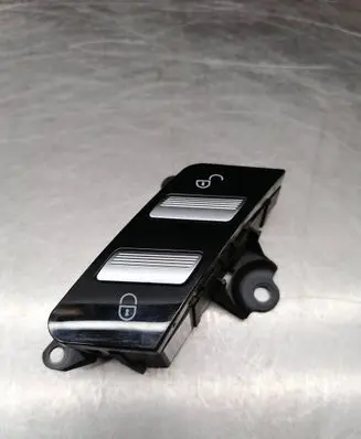 Mercedes-Benz S W221 Central locking switch button A2218213151