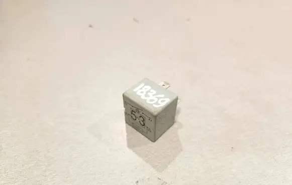 Seat Alhambra (Mk1) Other relay 141951253B 20240072
