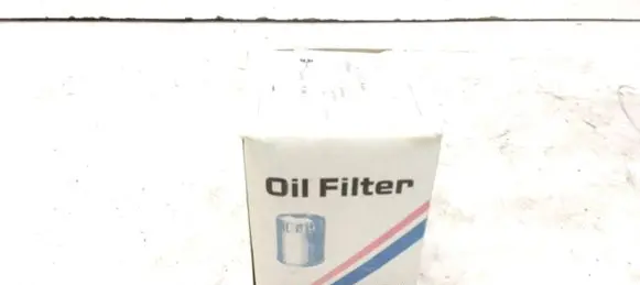 Oil filter mounting bracket
