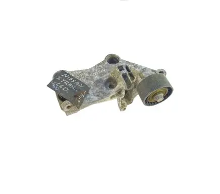 Nissan X-Trail T32 Engine mounting bracket