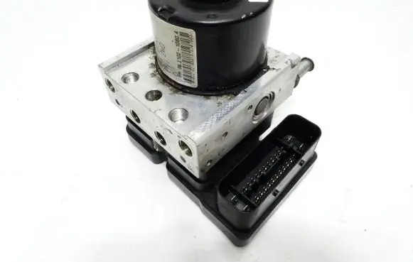 Opel Agila B ABS Pump 06210210804 51K0