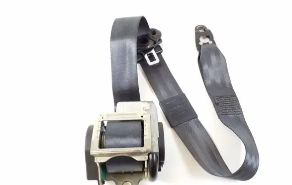 Audi A8 S8 D3 4E Front seatbelt 4A0857732