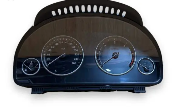 BMW X3 F25 Speedometer (instrument cluster) 9285195 2358688 17649411