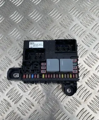 Land Rover Range Rover Sport L461 Fuse box set R8E214A073AA