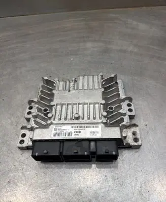 Ford Kuga I Engine control unit/module 8V4112A650CB 5WS40862CT