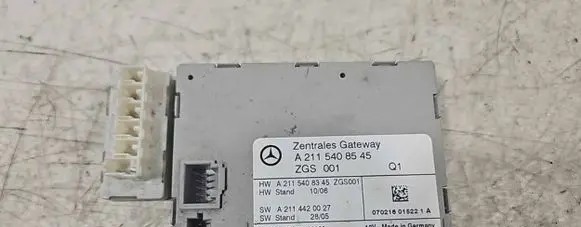 Mercedes-Benz E W211 Gateway control module A2115408545 A2115408345 A2114420027