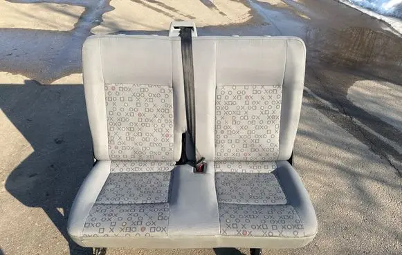 Volkswagen Transporter - Caravelle T5 Second row seats 