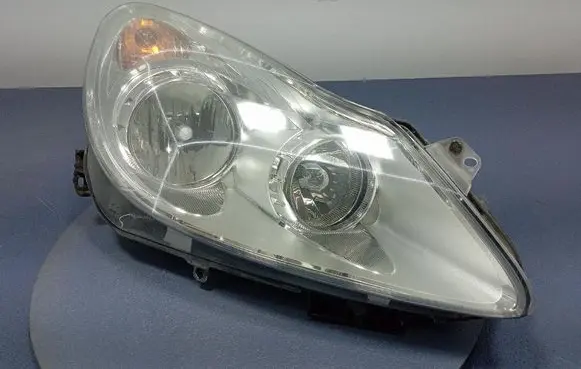 Opel Corsa D Headlight/headlamp 13186382
