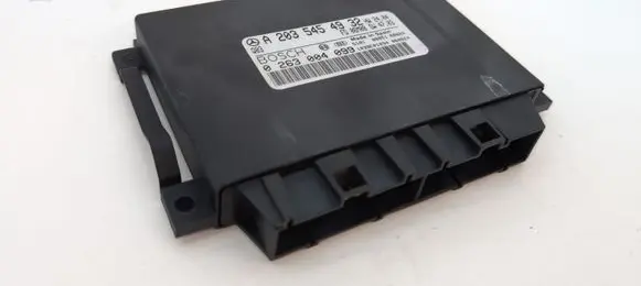 Mercedes-Benz C W203 Parking PDC control unit/module A2035454932