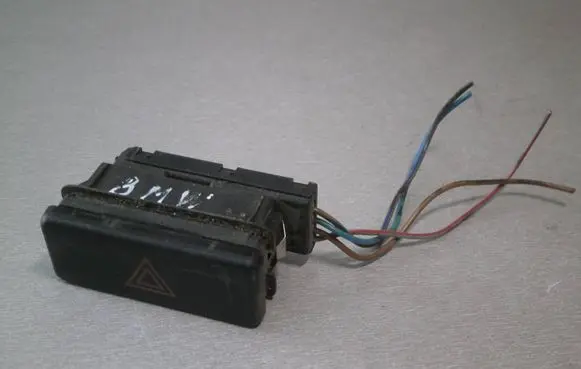 BMW 3 E36 Hazard light switch 1378128 927488