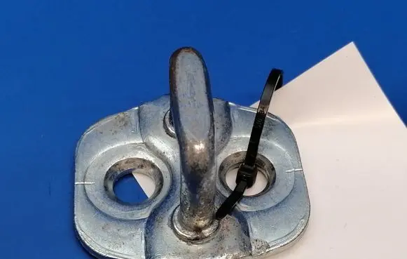 Nissan 370Z Front door lock loop/hook striker 80570AH300