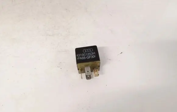 Volkswagen PASSAT B4 Other relay 431951253h