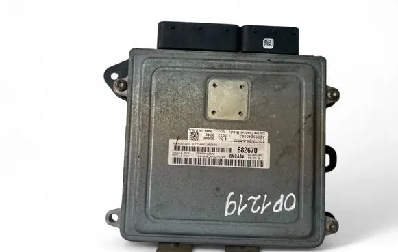 Dodge Caliber Engine control unit/module ECU P68000126AE