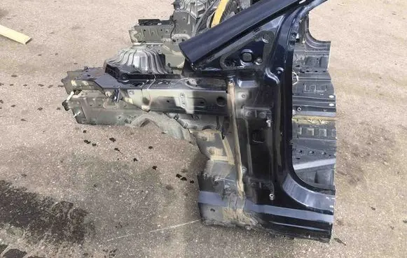 Mercedes-Benz EQS V297 Front quarter panel 