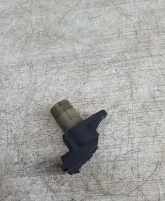 Mercedes-Benz Vaneo W414 Camshaft position sensor A0031539728 090204