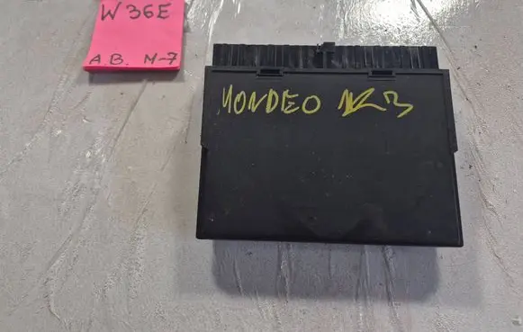 Ford Mondeo Mk III Comfort/convenience module 1S7T15K600GA 5WK48731AT83SA