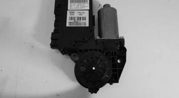 Audi A8 S8 D3 4E Rear door window regulator motor 4E0959802C
