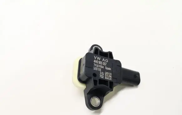 Audi A6 S6 C7 4G Airbag deployment crash/impact sensor 4H0955557