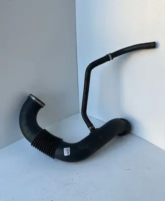 Iveco Daily 6th gen Turbo air intake inlet pipe/hose 5801317099