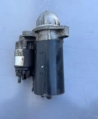 Mercedes-Benz E W211 Starter motor 0001109250