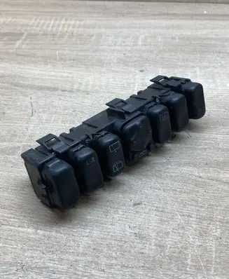 Mercedes-Benz A W168 A set of switches 1688203610 33010901