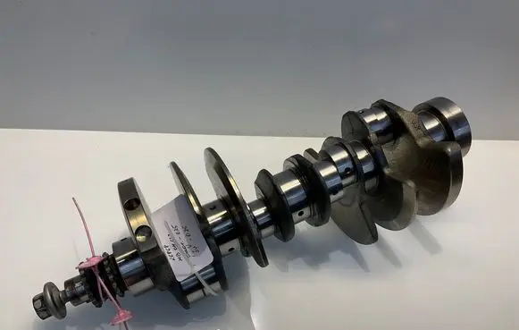 Mercedes-Benz E W211 Crankshaft A6280310301 6280310301