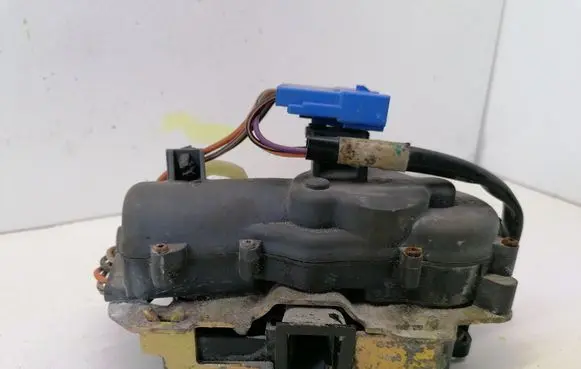 Chrysler Pacifica Tailgate/trunk/boot lock/catch/latch 887AA