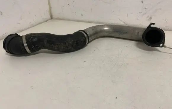 BMW 5 E60 E61 Intercooler hose/pipe 7792490 14301