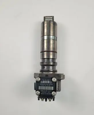 Mercedes-Benz Vito Viano W638 Fuel injection high pressure pump A0280745902