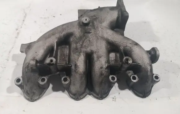 Audi A3 S3 8P Intake manifold 03G129713C