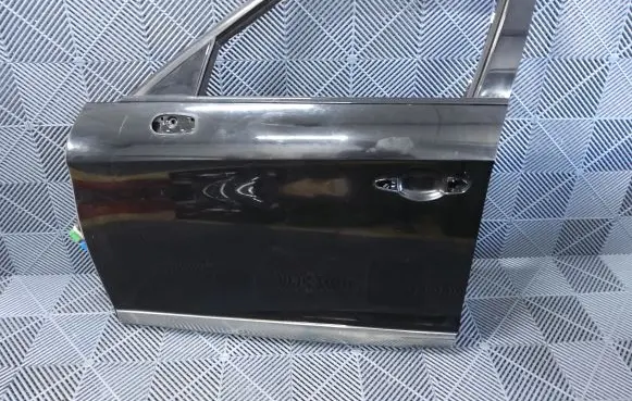 Citroen DS5 Front door