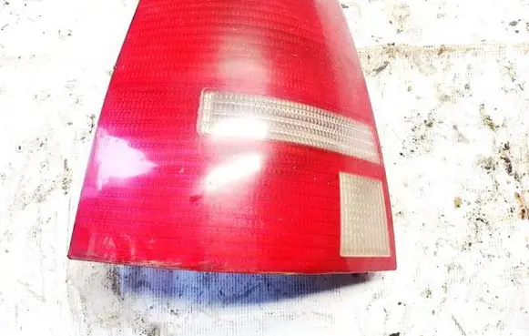 Volkswagen Golf IV Rear/tail lights 1j9945075aa 28430010
