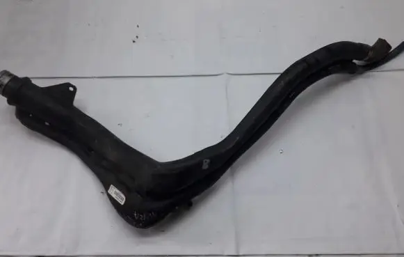 Fuel tank filler neck pipe
