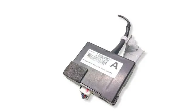 Toyota Auris E180 Immobilizer control unit/module 8978402071