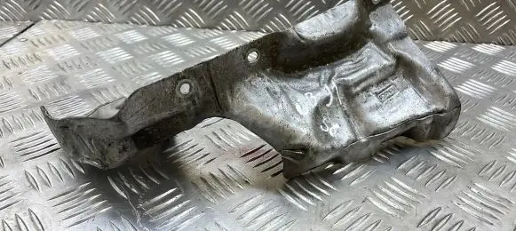 Volvo S60 Heat shield in engine bay AV619N454AB