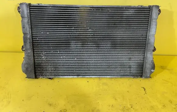 Toyota RAV 4 (XA30) Intercooler radiator 133KM