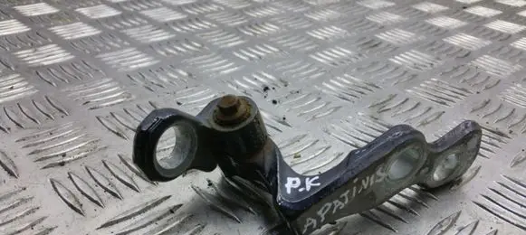 Ford Kuga I Front door lower hinge 3M51R22811AJ