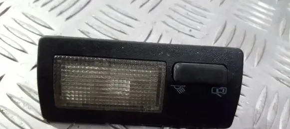 Volkswagen PASSAT B4 Front seat light 357947291 il07210117